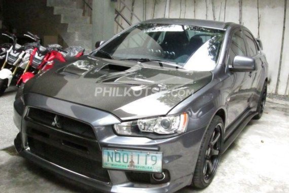 Black 2008 Mitsubishi Lancer Evolution 