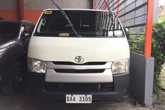 2017 Toyota Hiace Commuter