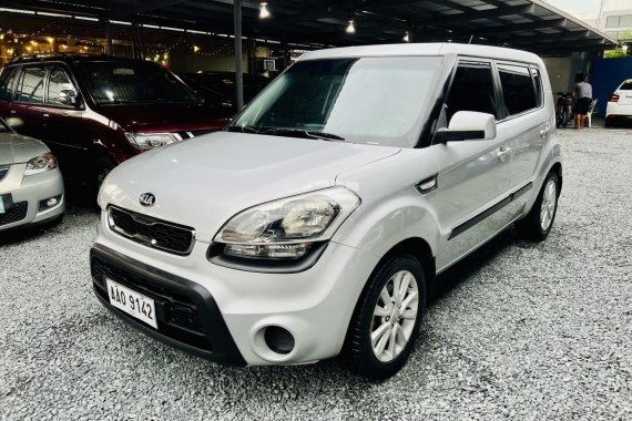 2014 KIA SOUL AUTOMATIC GAS FIRST OWNER 58,000 KMS ORIG! FRESH! FINANCING GO. 
