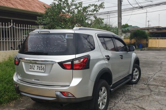 2015 Isuzu Mu-x 2.5 Automatic Diesel 750k negotiable