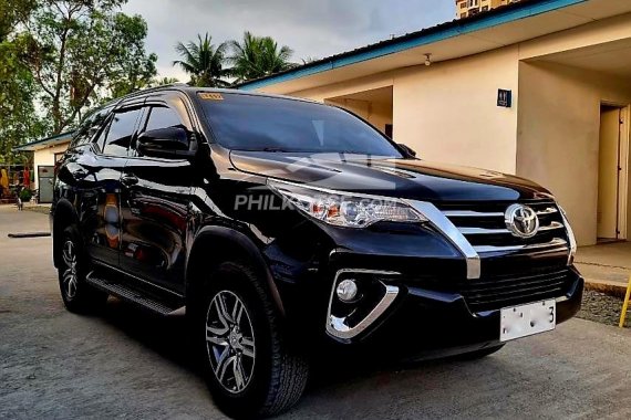 Pre-owned 2020 Toyota Fortuner  2.4 G Diesel 4x2 AT for sale in good condition