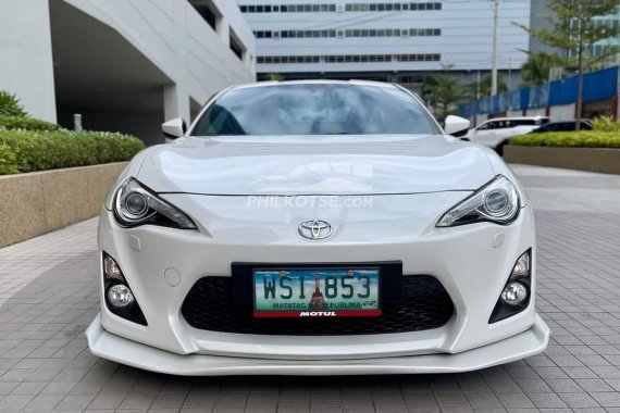 Used 2013 Toyota 86  2.0 AT for sale in good condition