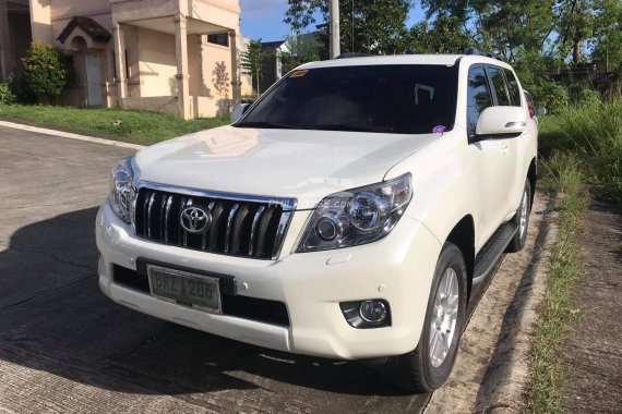 Well kept 2013 Toyota Prado  4.0L Gas AT for sale
