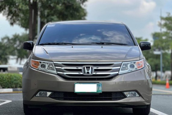2012 Honda Odyssey Touring Full Options 3.5 AT GAS
