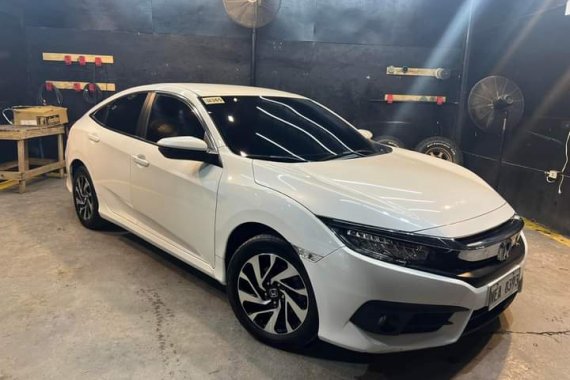 2018 Honda Civic 1.8 E CVT