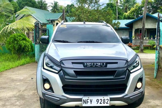 Second hand 2020 Isuzu D-Max 3.0 LS 4x2 MT for sale in good condition