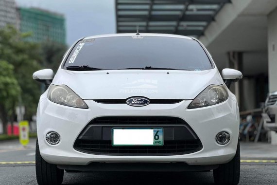 Well kept 2013 Ford Fiesta 1.4 Gas Automatic Hatchback