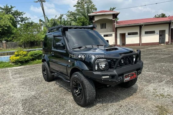 2nd hand 2017 Suzuki Jimny  GL 4AT for sale in good condition