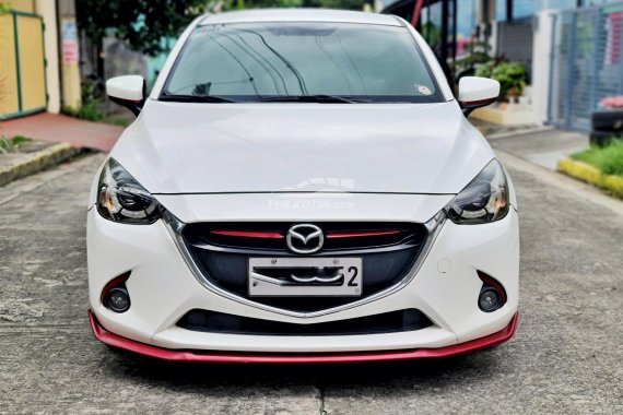 Selling used 2016 Mazda 2 Hatchback Premium 1.5 AT in Pearlwhite