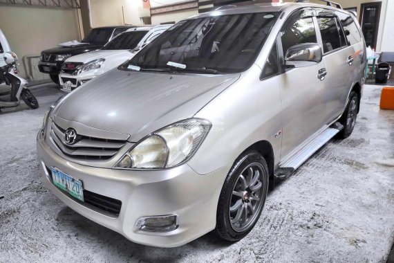 Toyota Innova E 2.5L Automatic  2011 @ 498T  Negotiable Mandaluyong  Area  PHP 498,000