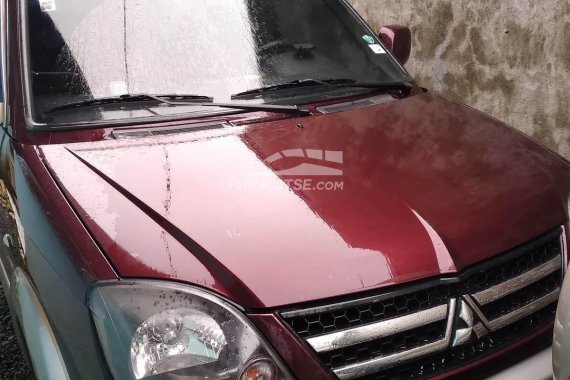 Sell 2012 Mitsubishi Adventure  in Red