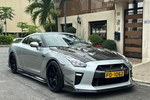 HOT!!! 2018 Nissan GT-R  Premium for sale at affordable price