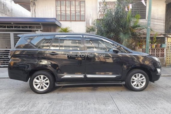 FOR SALE: Negotiable: 820K TOYOTA INNOVA 2.8 E VARIANT 2017 MODEL