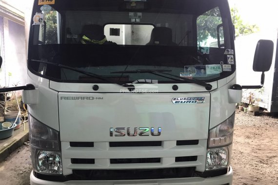 Sell second hand 2019 Isuzu Elf reefer van truck / coolaire c-300