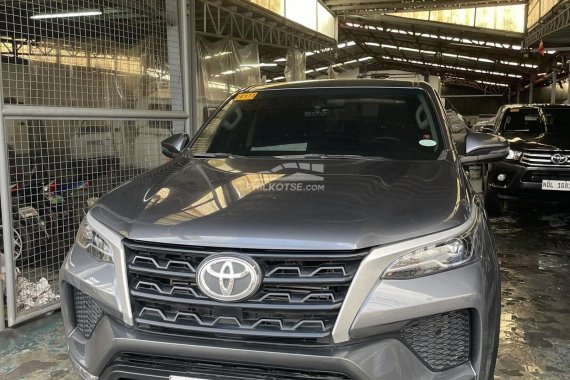 2022 Toyota Fortuner 2.4 4x2 G AT Gray Metallic 