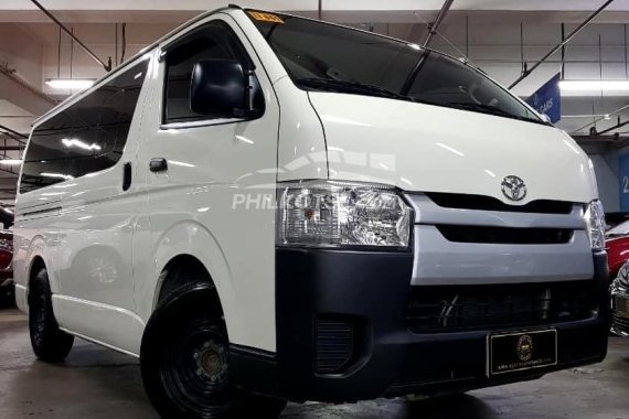 2022 Toyota HiAce Commuter 3.0L DSL MT LIMITED STOCK