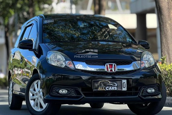 Hot deal alert! 2016 Honda Mobilio  for sale at 588,000