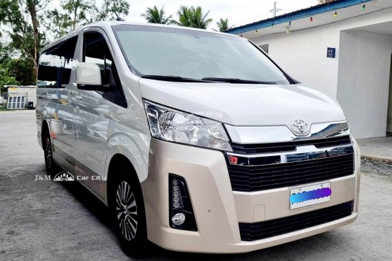 Sell second hand 2021 Toyota Hiace  GL Grandia 3.0 M/T 2-Tone