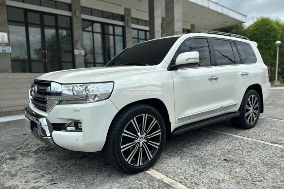 HOT!!! 2018 Toyota Landcruiser  Premium for sale at affordable price 