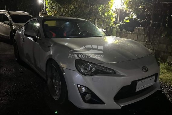 HOT!!! 2013 Toyota GT 86 for sale at affordable price 