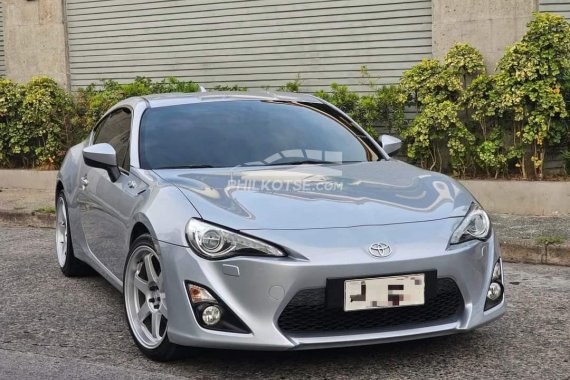 HOT!!! 2015 Toyota GT86 for sale at affordable price 