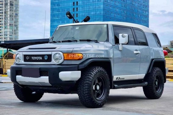 HOT!!! 2014 Toyota FJ Cruiser for sale at affordable price 