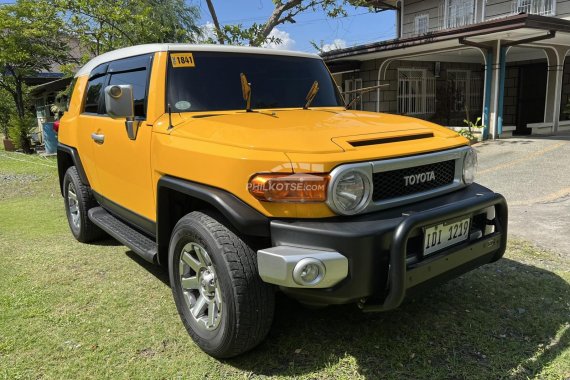 HOT!!! 2017 Toyota FJ CRUISER for sale at affordable price 