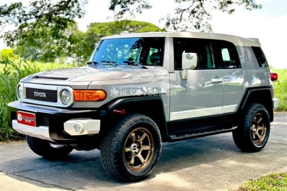 HOT!!! 2015 Toyota FJ CRUISER for sale at affordable price 