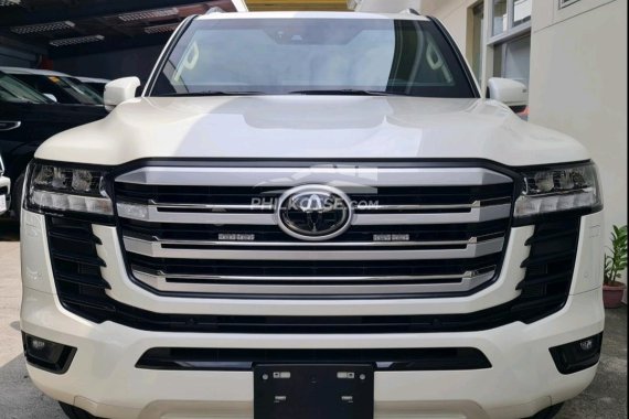 HOT!!! 2023 Toyota Landcruiser 300 Bulletproof for sale at affordable price 
