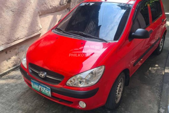 Red 2010 Hyundai Getz Hatchback Manual Transmission from 1st owner in Quezon City for sale