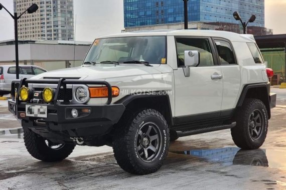 HOT!!! 2015 Toyota FJ Cruiser for sale at affordable price 