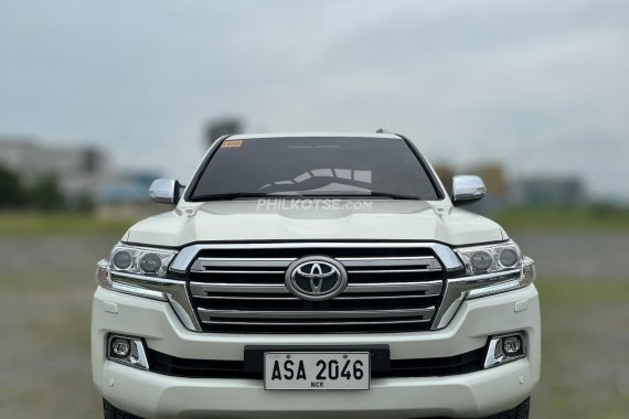 2015 Toyota Land Cruiser 200 VX V8 A/T