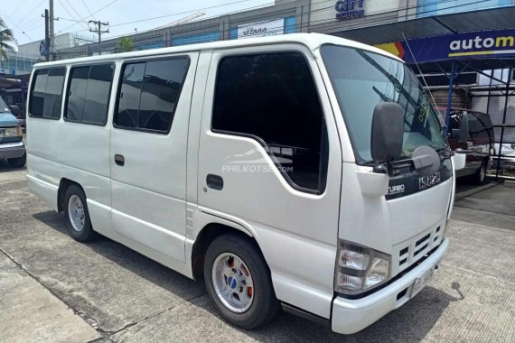 2016 Isuzu NHR I-van Manual Diesel