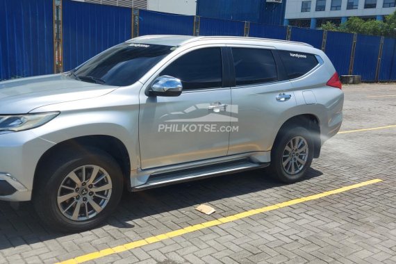 2017 montero sport, gls premium. 995k