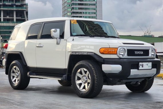 Buy Used Toyota FJ Cruiser 2018 for sale only ₱2448000 - ID833766