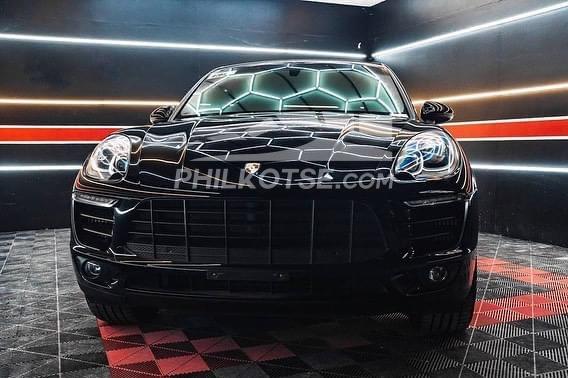 HOT!!! 2016 Porsche Macan S V6 for sale at affordable price 