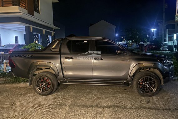 Toyota hilux conquest 2021 gray metalic 