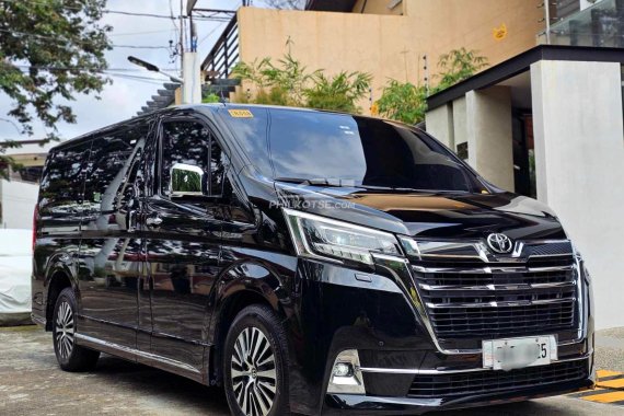 HOT!!! 2020 Toyota Hiace Super Grandia 2.8 leather for sale at affordable price 