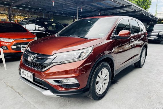 2016 Low Downpayment or Cash Honda CRV Automatic Gas! FRESH Unit Inside and Out!