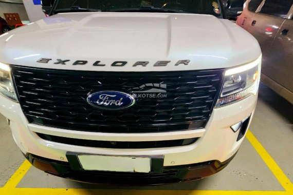 FORD EXPLORER 2018 MODEL. Pm for more info or call 09206803461