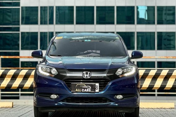2016 Honda HRV EL 1.8 Gas Automatic Top of the Line!