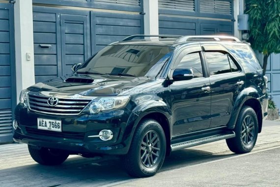 HOT!!! 2015 Toyota Fortuner V 4x4 for sale at affordable price 