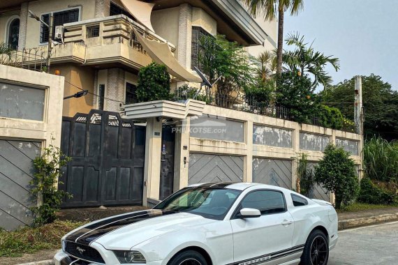 HOT!!! 2013 Ford Mustang V6 for sale at affordable price 