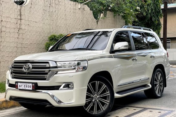 HOT!!! 2018 Toyota Land Cruiser VX Premium for sale at affordable price 