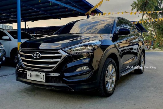 Sell used 2018 Hyundai Tucson  2.0 CRDi GL 6AT 2WD (Dsl)