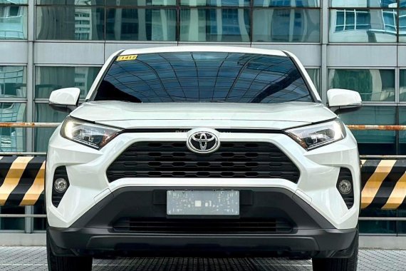 2020 Toyota Rav4 2.5 LE 4x2 AT Gas Call us 09171935289