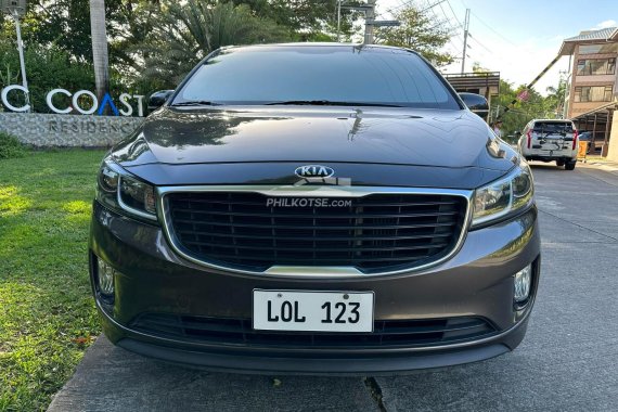 2016 KIA GRAND CARNIVAL 2.2EX AUTOMATIC