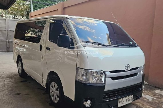 2017 Toyota Hiace Commuter 3.0 MT Manual Diesel