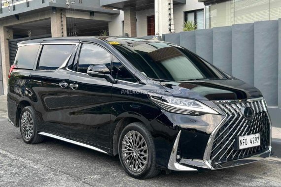 HOT!!! 2022 Lexus LM 350 4-Seater for sale at affordable pricce