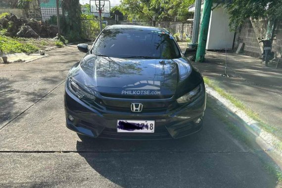Second hand 2017 Honda Civic  RS Turbo CVT for sale in good condition
